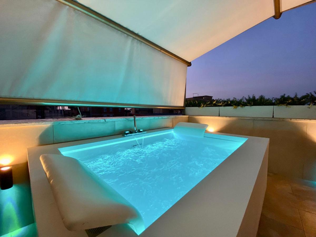 Le Con Terrazzo Abitare Apartment